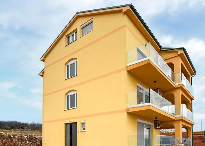 2 Bedroom Gorgeous In * Novi Vinodolski
