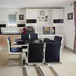 Stunning In With Wifi *
